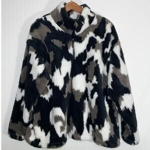 Eddie Bauer NWT Plush 1/4 Zip Faux Fur Jacket - Women's Size XXL - Black Camo